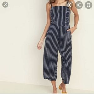3/4 leg Navy Striped Romper